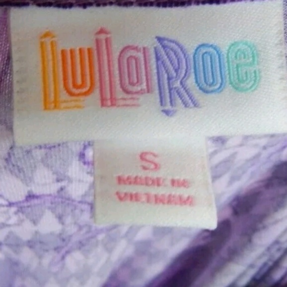 Lularoe Cruella DeVille Irma Tunic - Picture 3 of 4